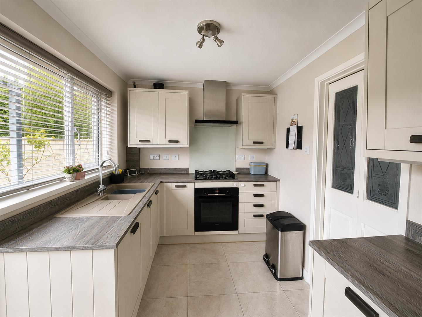 Clos Llandyfan, Garden Village, Gorseinon, Swansea, SA4 4JQ